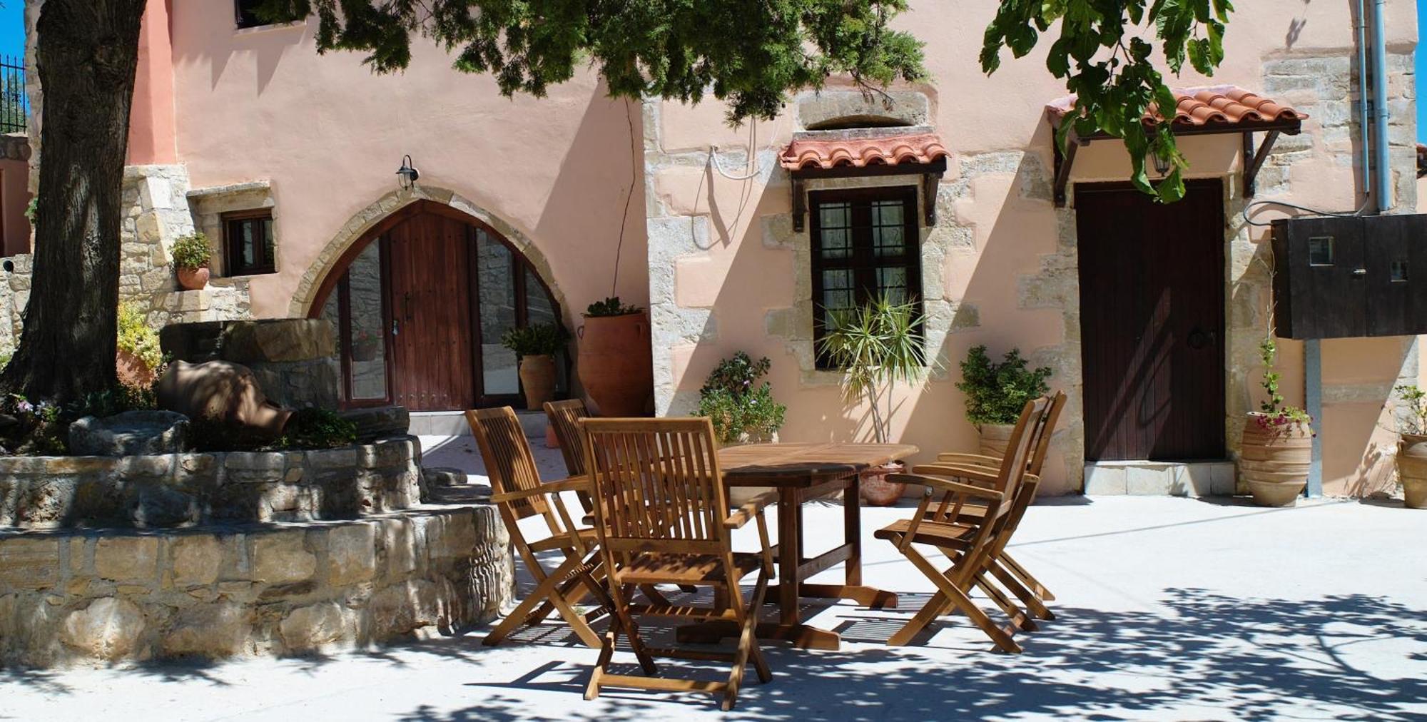 Mouri Villa Mourion  Exteriör bild