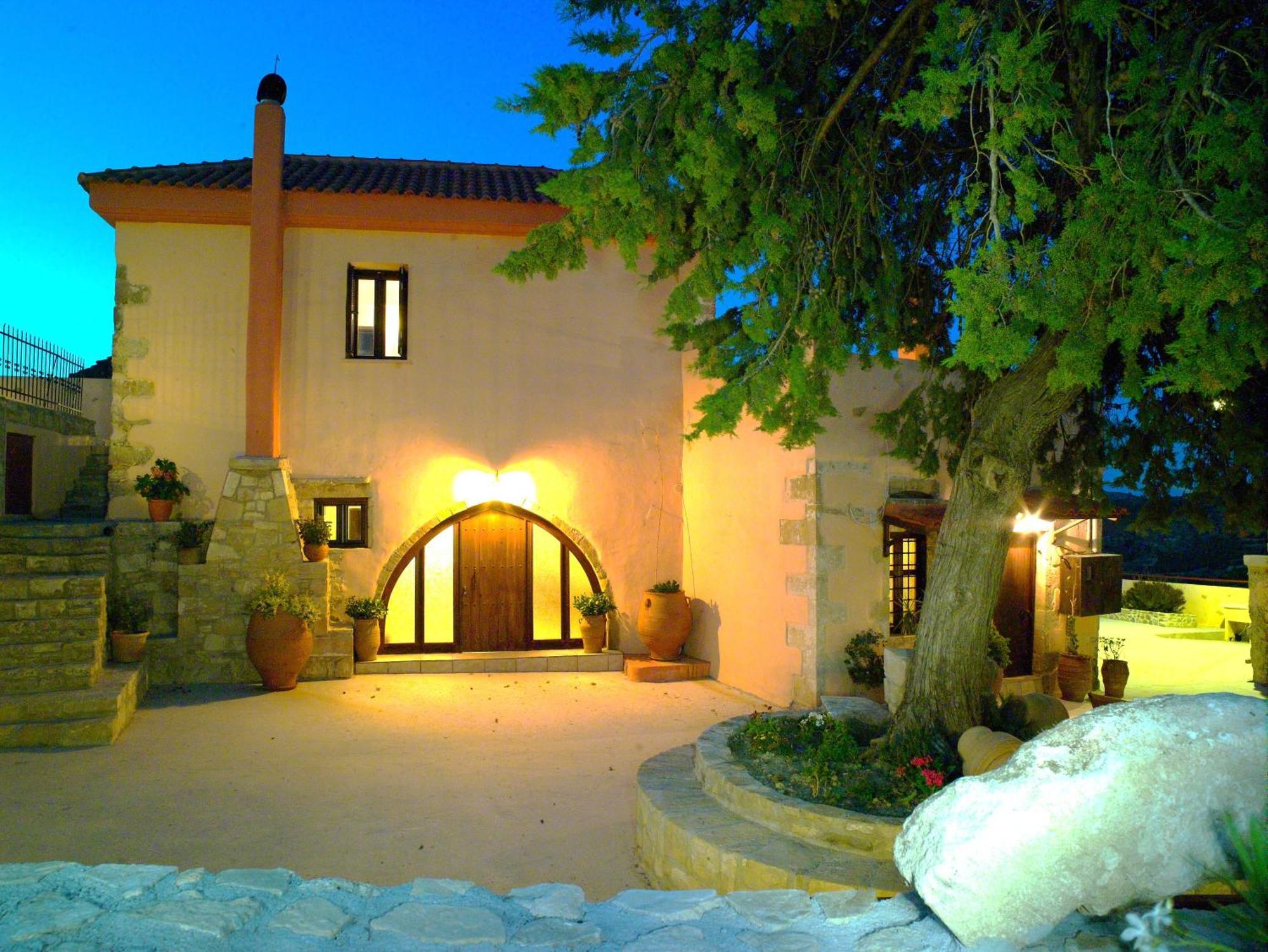 Mouri Villa Mourion  Exteriör bild