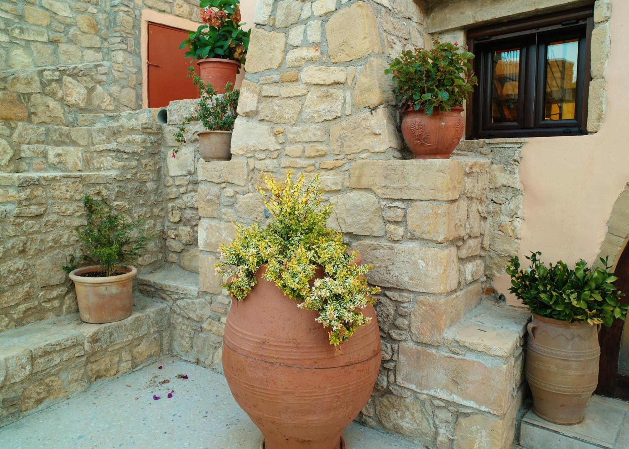 Mouri Villa Mourion  Exteriör bild