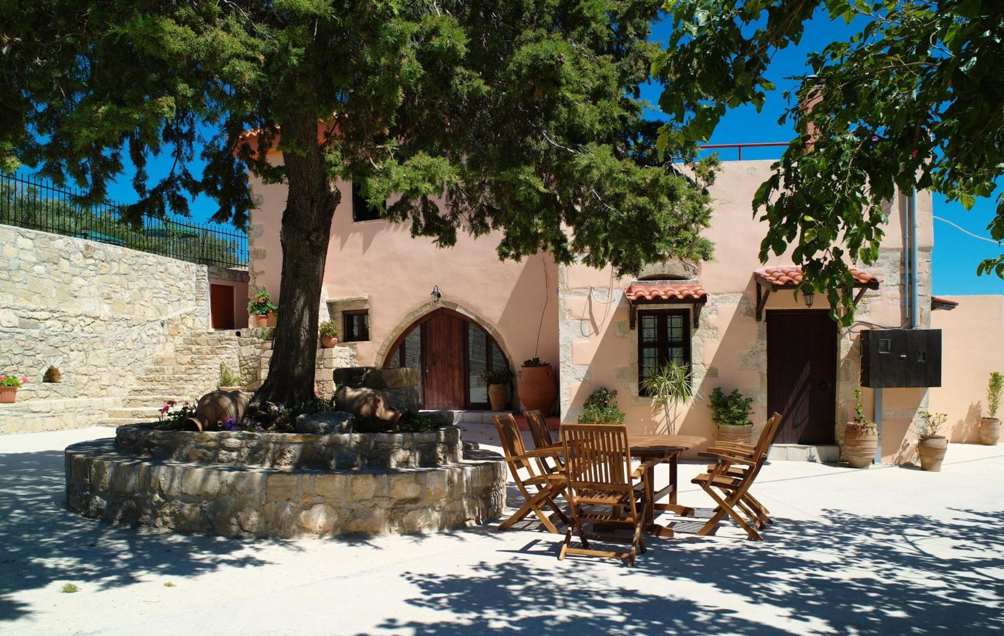 Mouri Villa Mourion  Exteriör bild