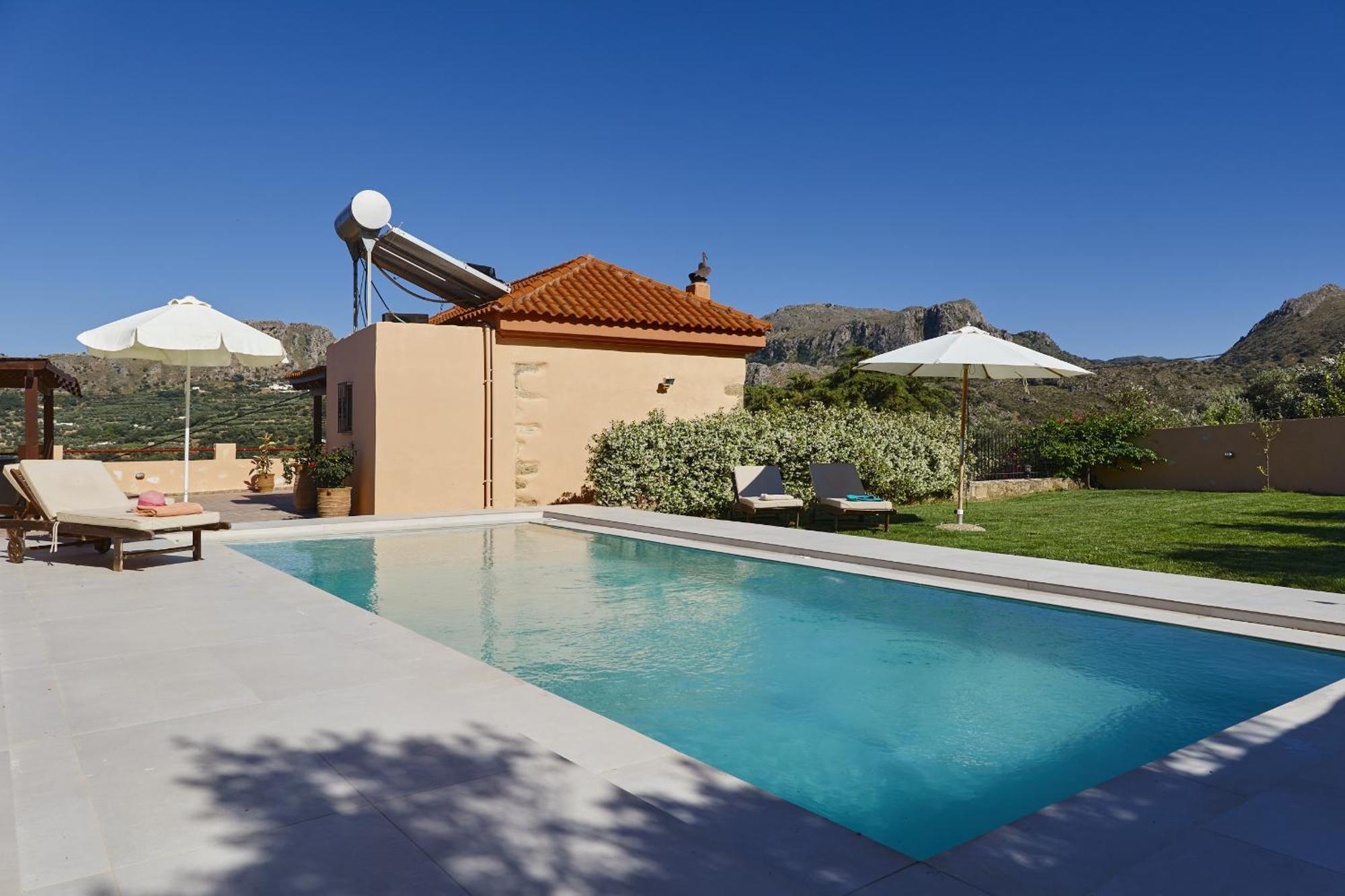 Mouri Villa Mourion  Exteriör bild