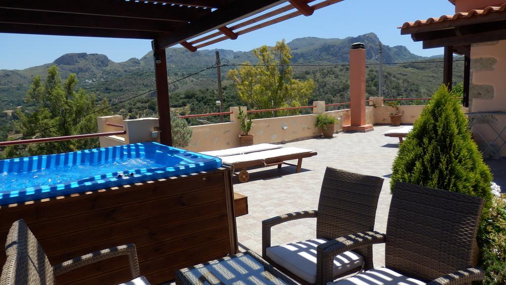 Mouri Villa Mourion  Exteriör bild