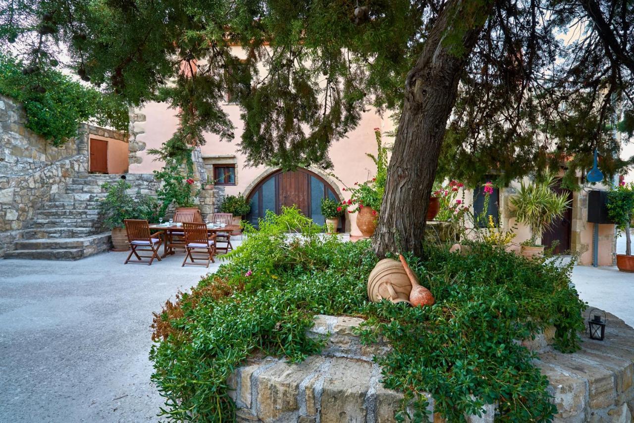 Mouri Villa Mourion  Exteriör bild
