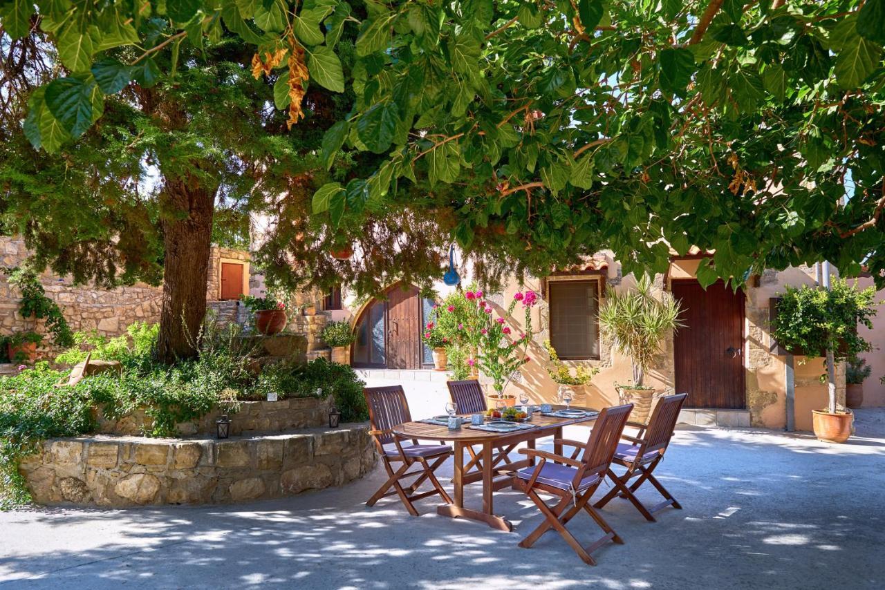 Mouri Villa Mourion  Exteriör bild