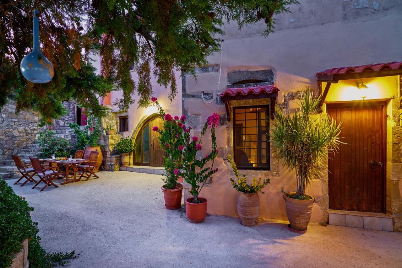 Mouri Villa Mourion  Exteriör bild
